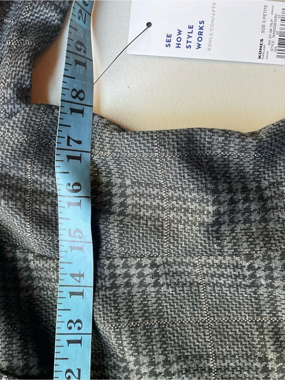 APT 9 Petites Gray Plaid Blazer Women S Petite NWT Classic Career Jacket

⸻ - Picture 8 of 10